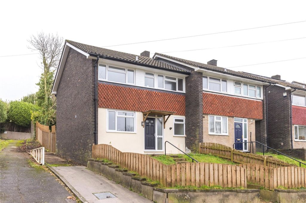 Property photo 1 of 16 Exterior