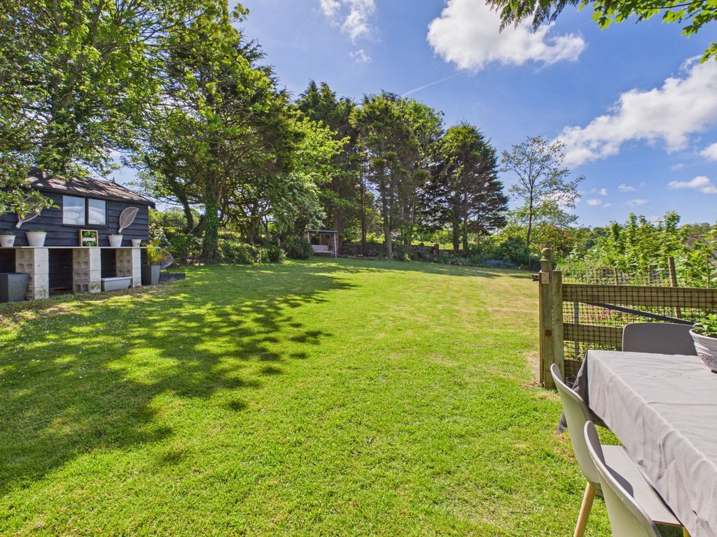 Property photo 1 of 14 Garden