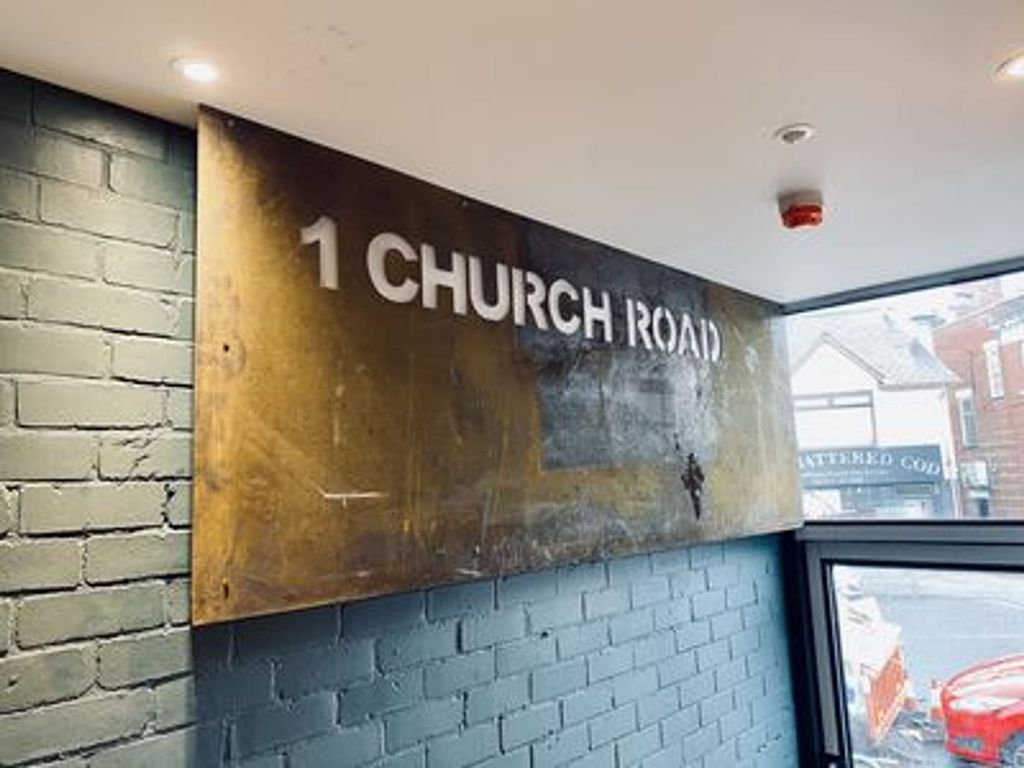 Property photo 1 of 6