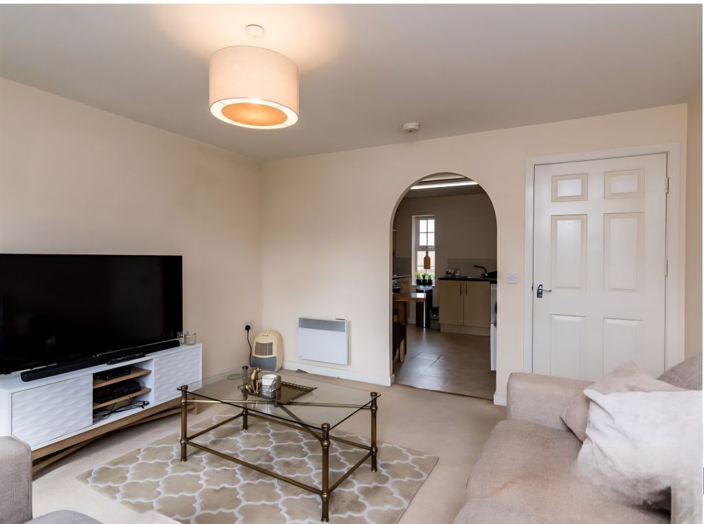 Property photo 3 of 16