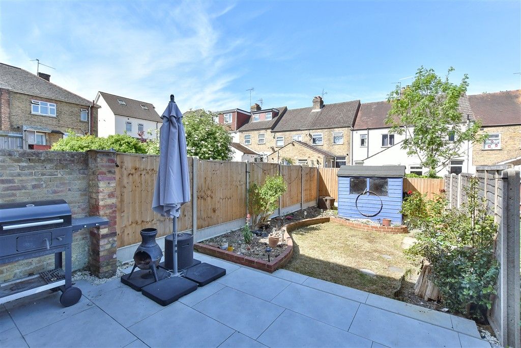 Property photo 2 of 8 Rear Garden