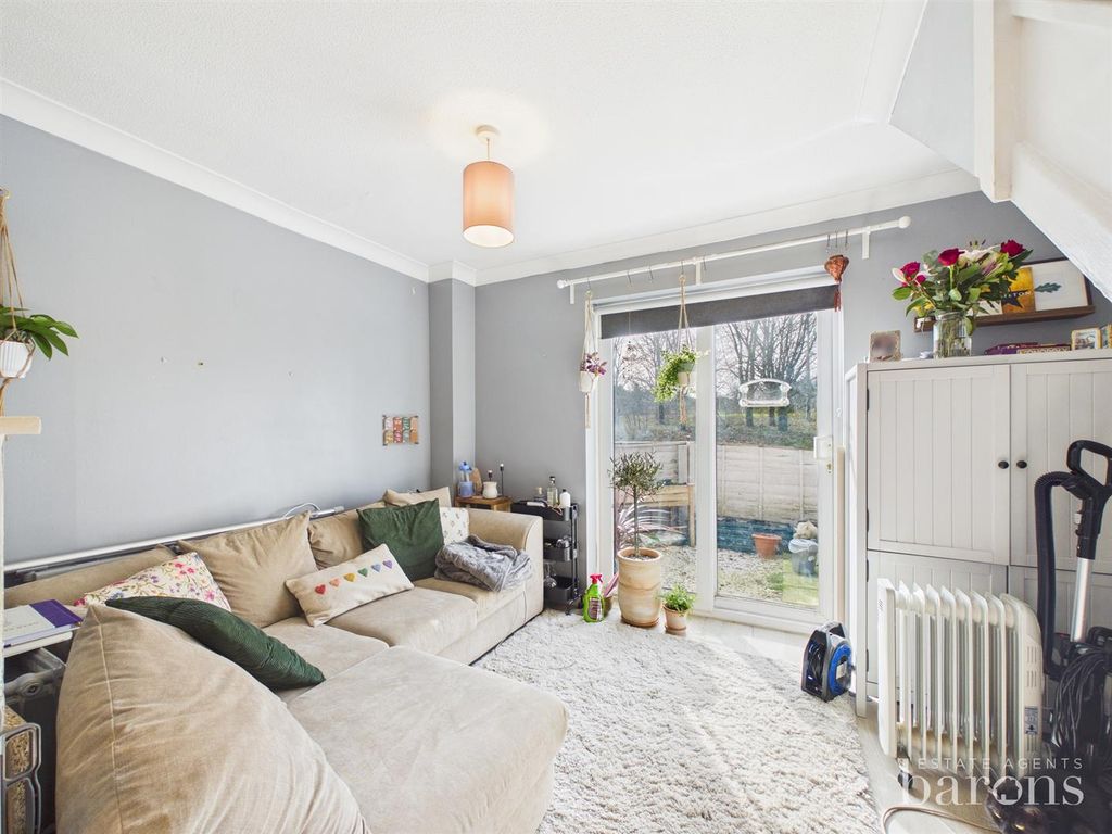 Property photo 2 of 11 Cam05500G0-Pr0135-Still007 - Copy.Jpg