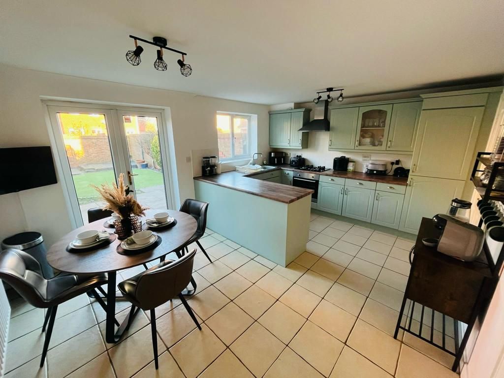 Property photo 2 of 15 Open Plan Kitchen Diner