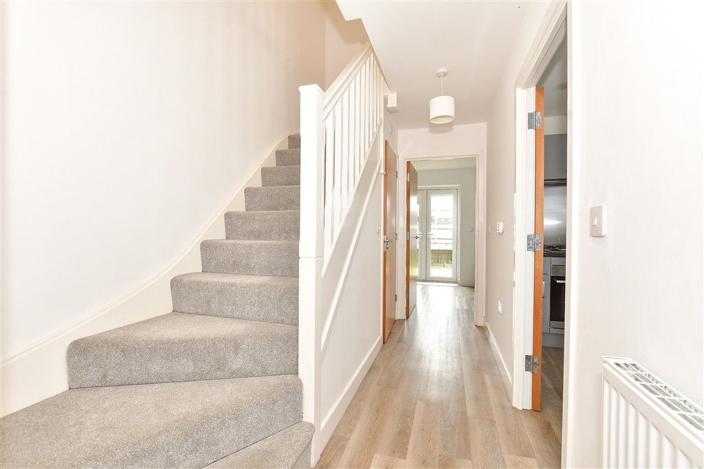 Property photo 2 of 17 Entrance Hall