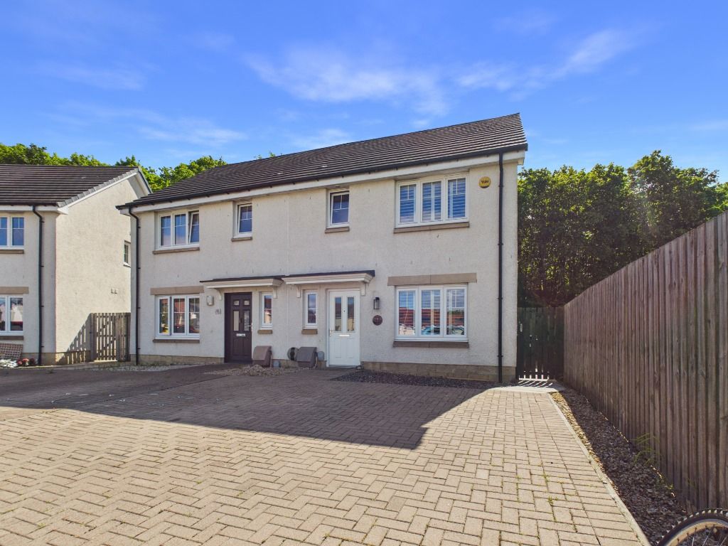 Property photo 1 of 27