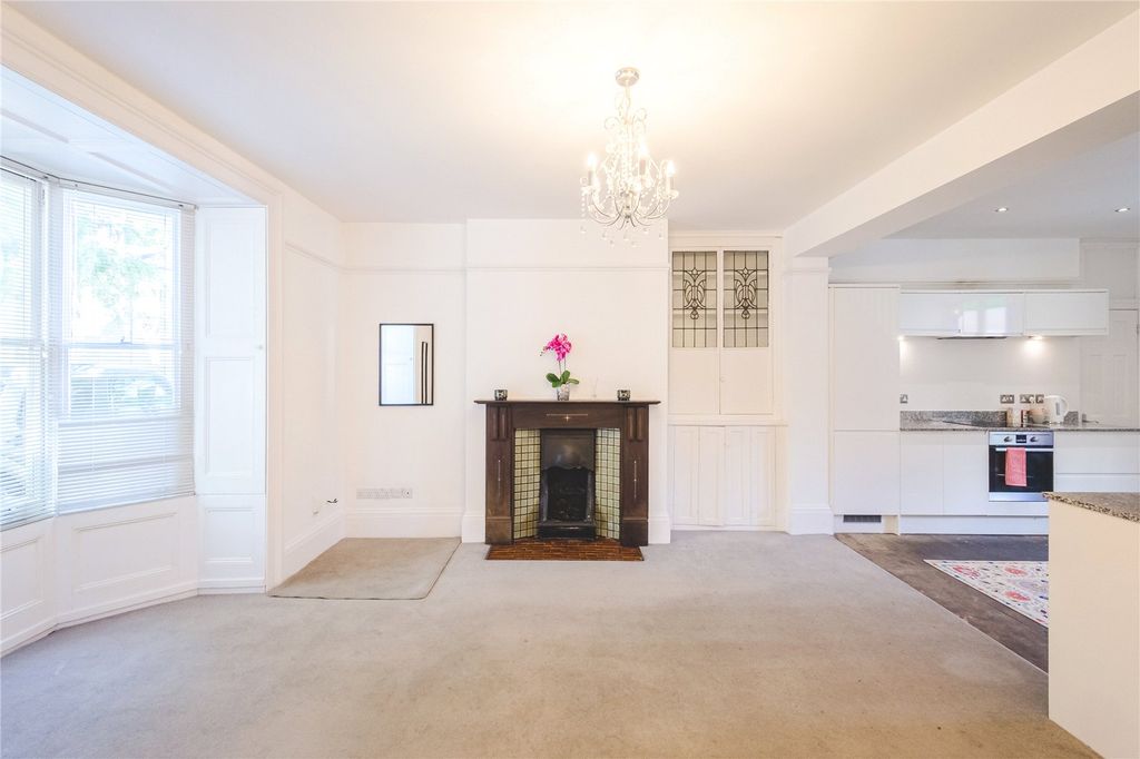 Property photo 3 of 13 Picture No. 05