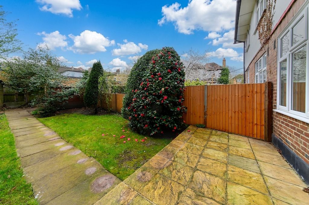 Property photo 3 of 13