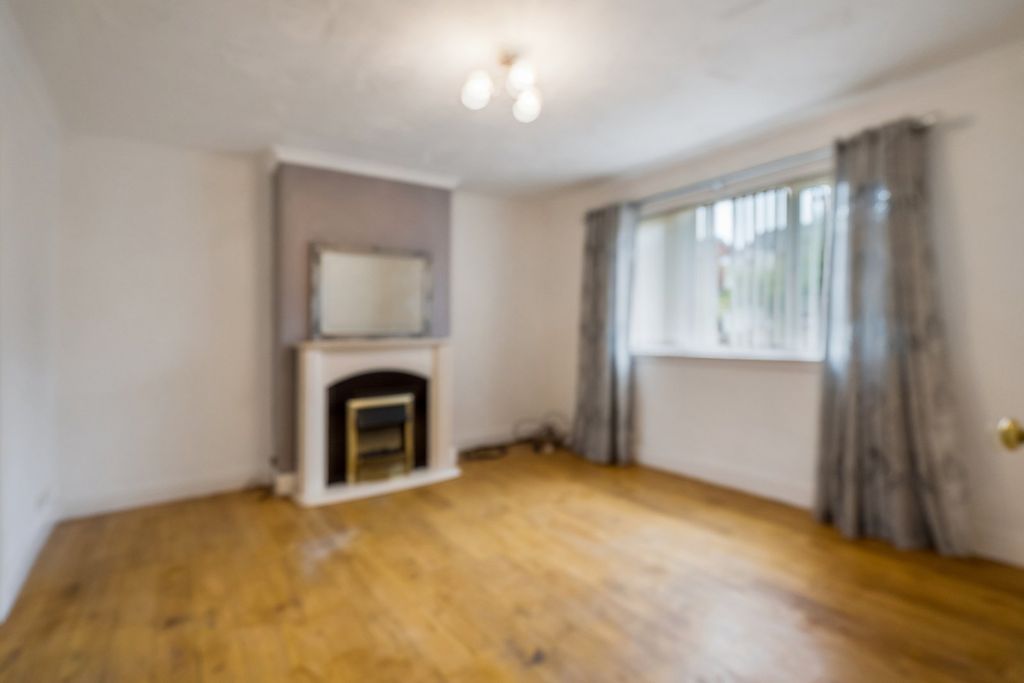 Property photo 2 of 17 Picture No. 02