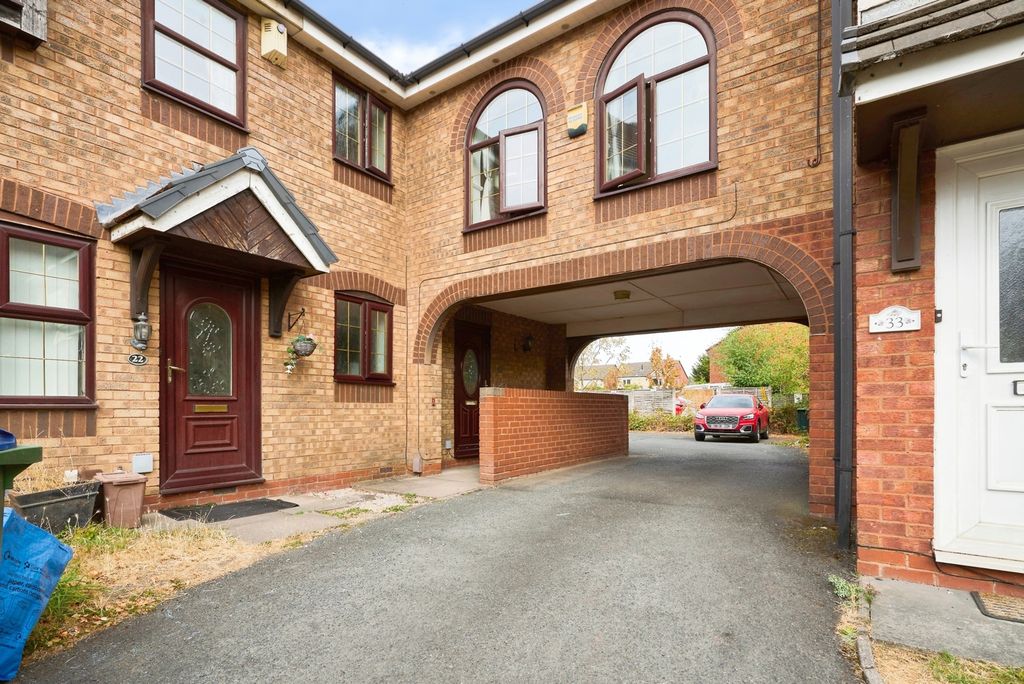 Property photo 1 of 28 Pbox-Img.Jpg