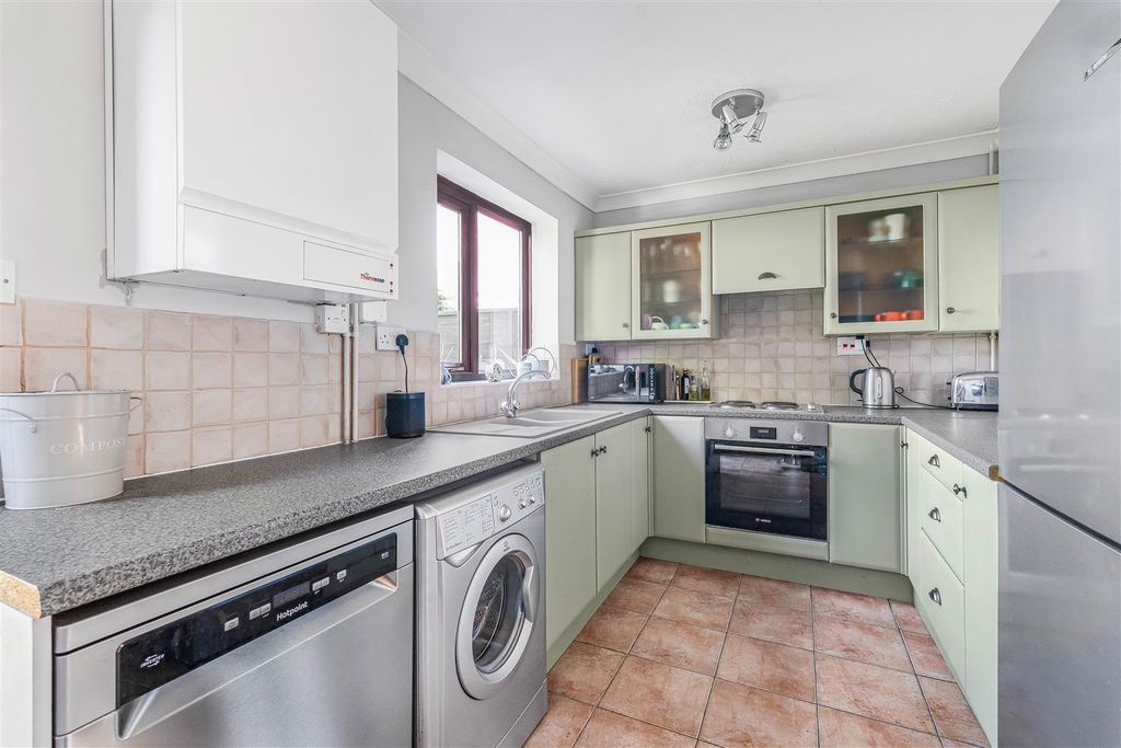 Property photo 3 of 20 10_53365-1.Jpg