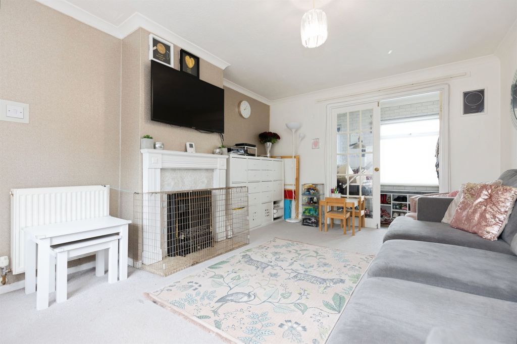 Property photo 3 of 13