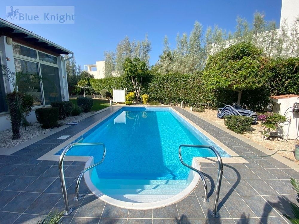 Property photo 2 of 26