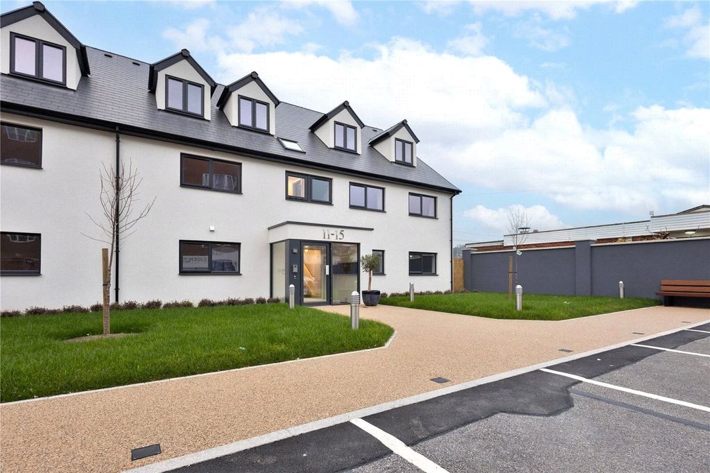 Property photo 1 of 10 External