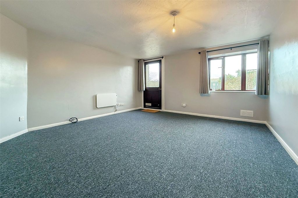 Property photo 2 of 13 Picture No. 03