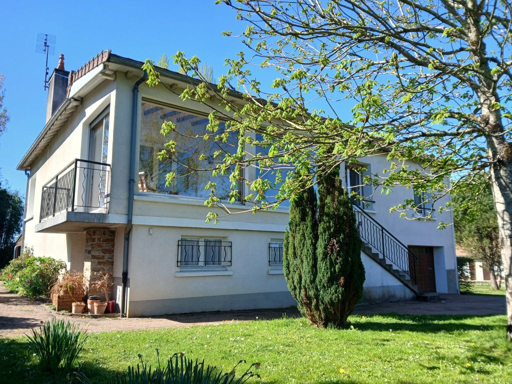 Property photo 1 of 29