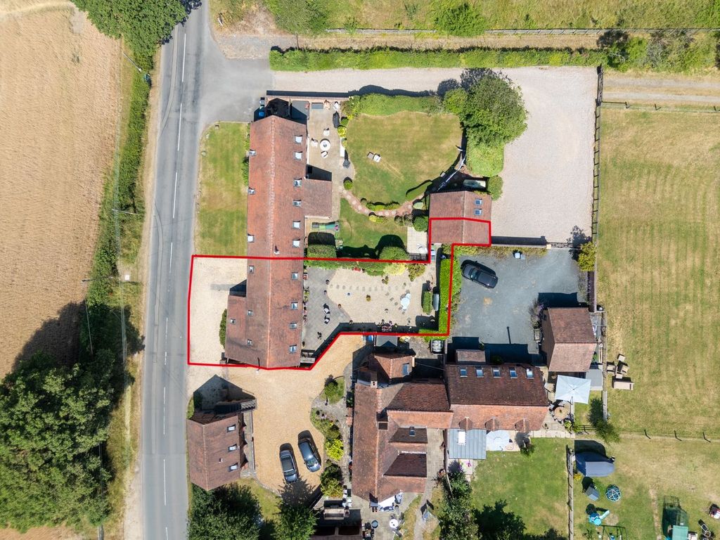 Property photo 1 of 32
