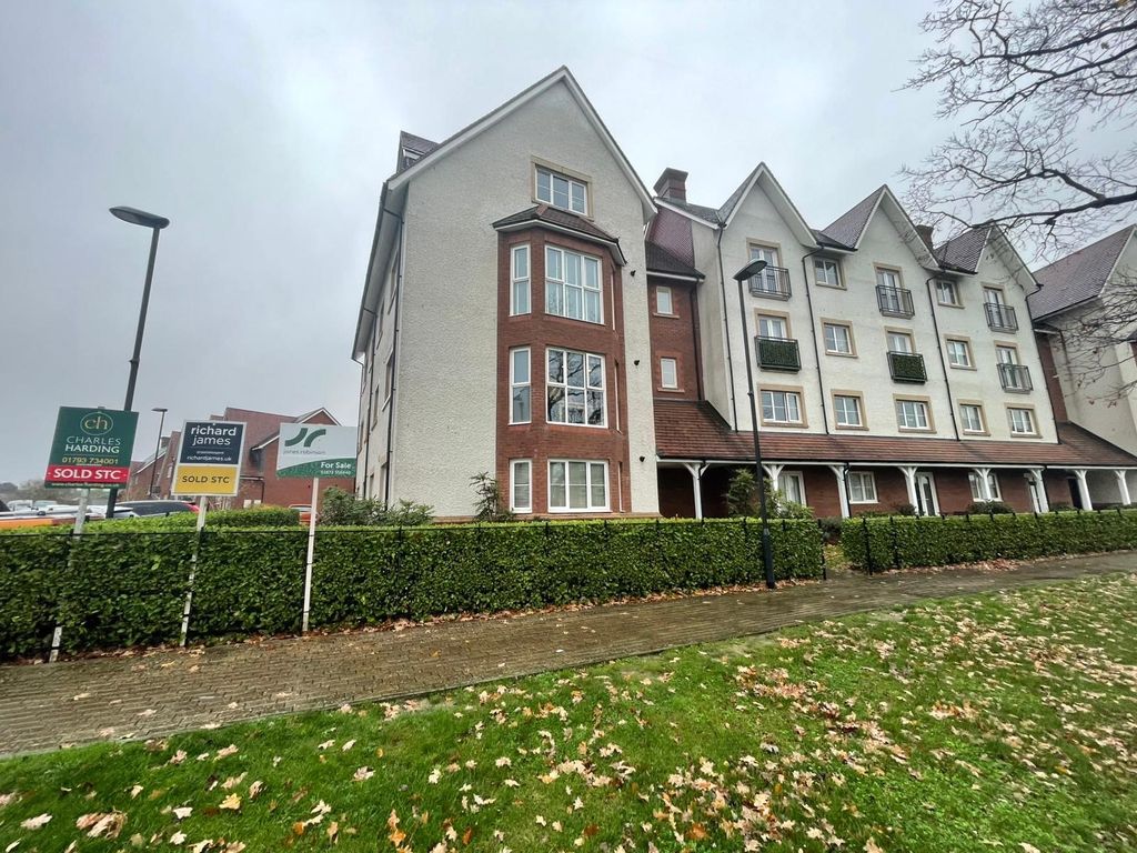 Property photo 1 of 6 Front