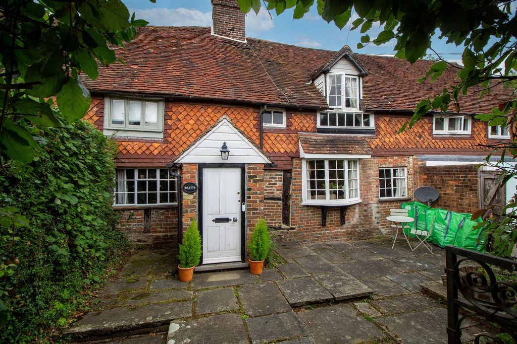 Property photo 2 of 38