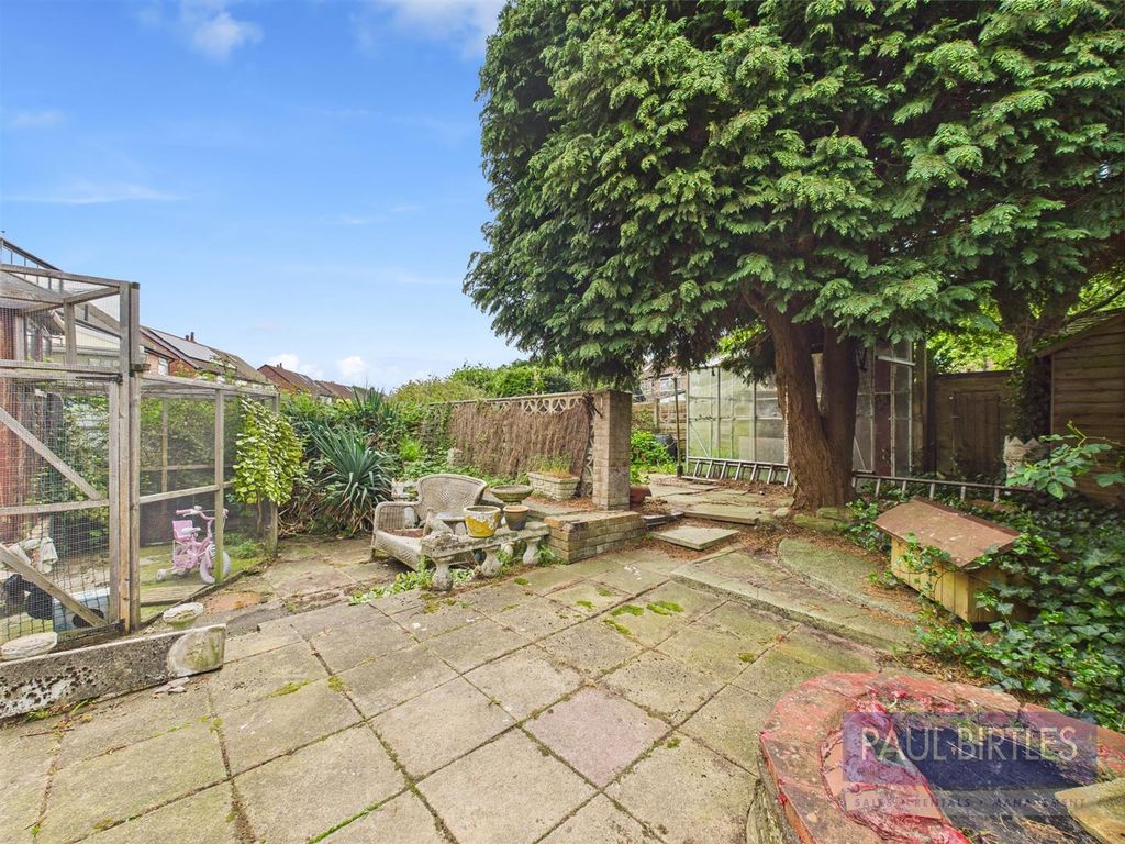 Property photo 3 of 24 Cam01301G0-Pr0626-Still012.Jpg