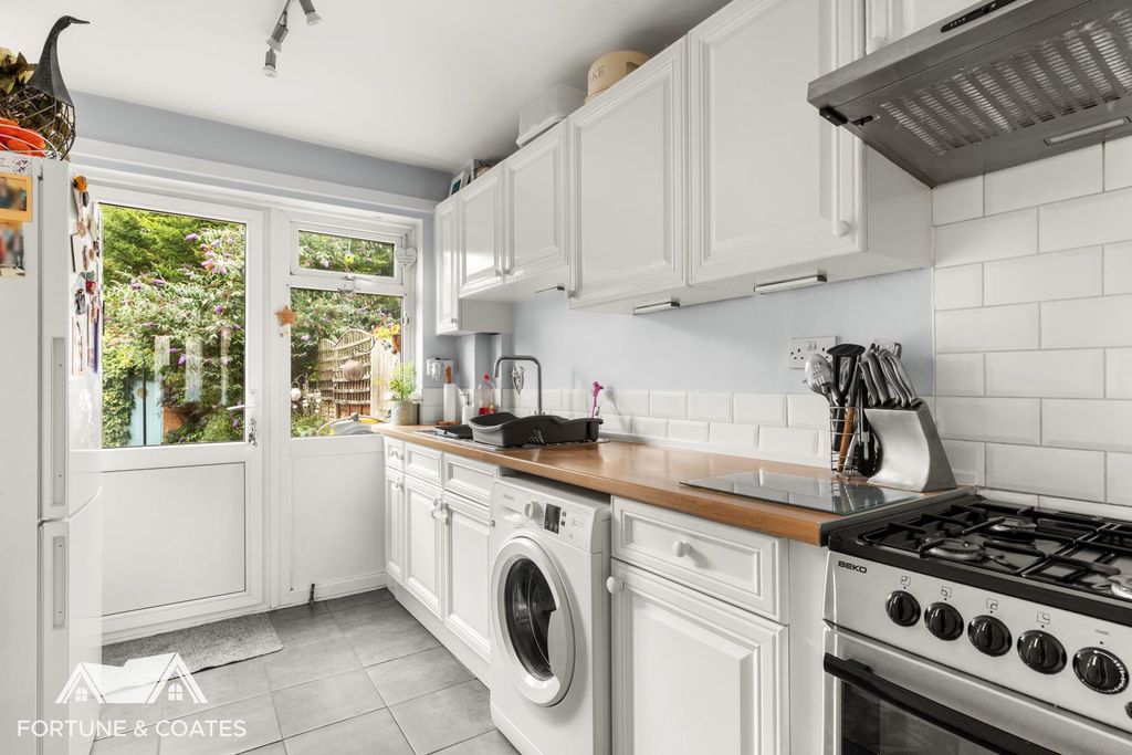 Property photo 3 of 15 Waterhousemoor_7.Jpg