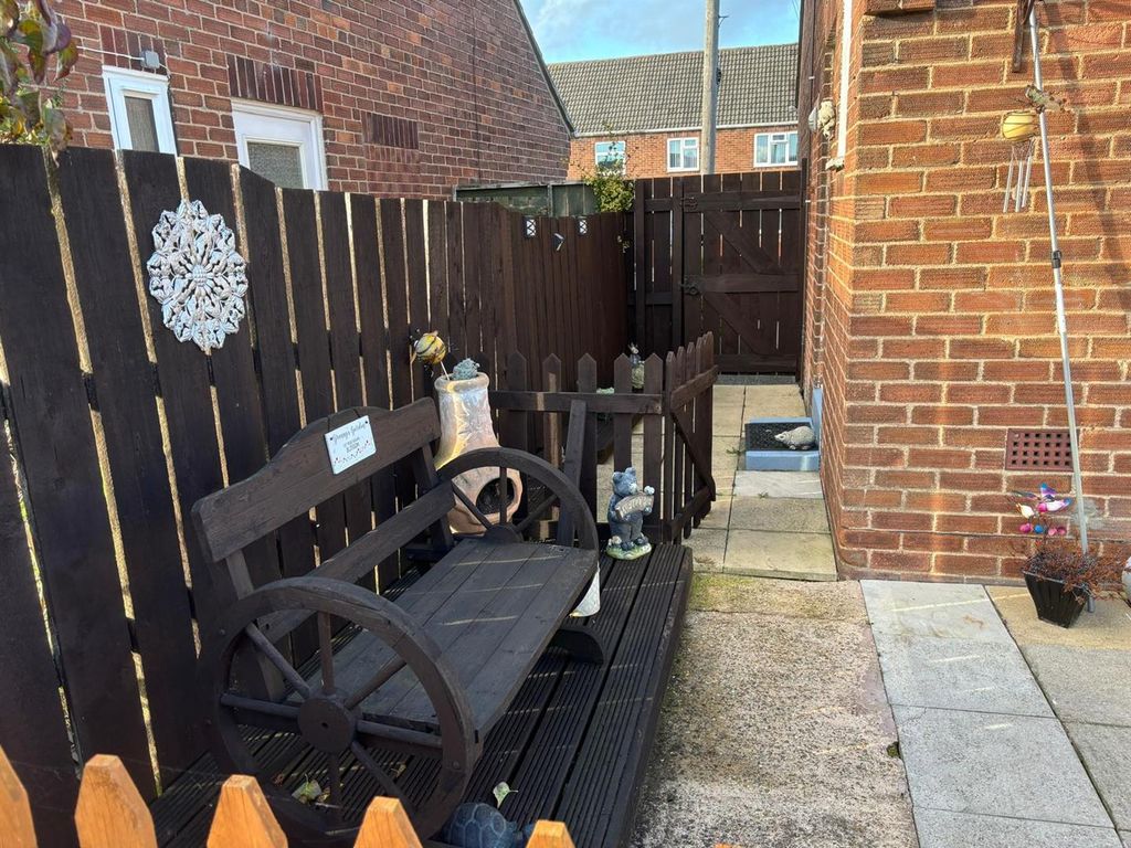 Additional image 13 of 2 bed semi-detached bungalow for saleLambwath Villas, Skirlaugh, Hull HU11