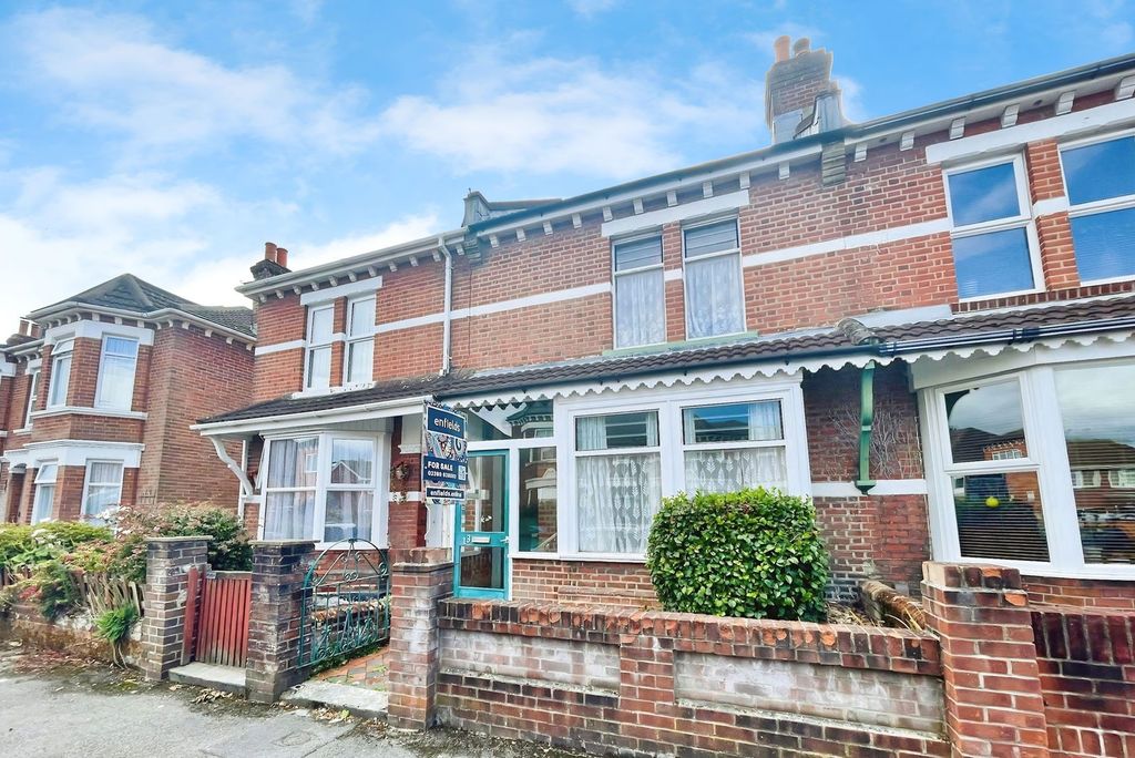 Property photo 1 of 20