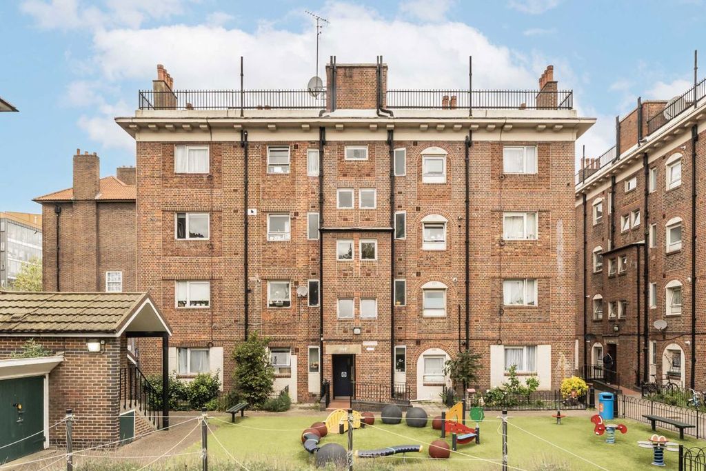 Property photo 1 of 7