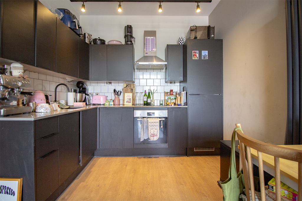 Property photo 3 of 29 Kitchen
