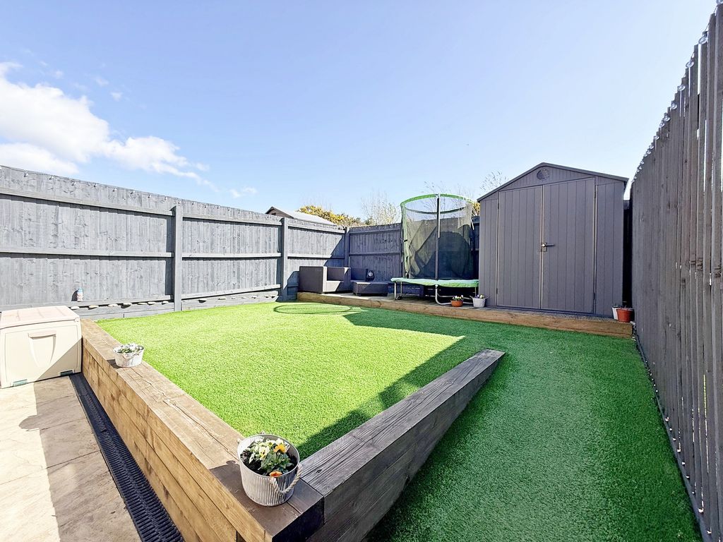 Property photo 2 of 23 Rear Garden