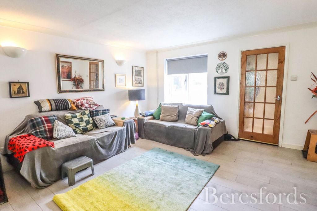 Property photo 2 of 16 Picture No. 49