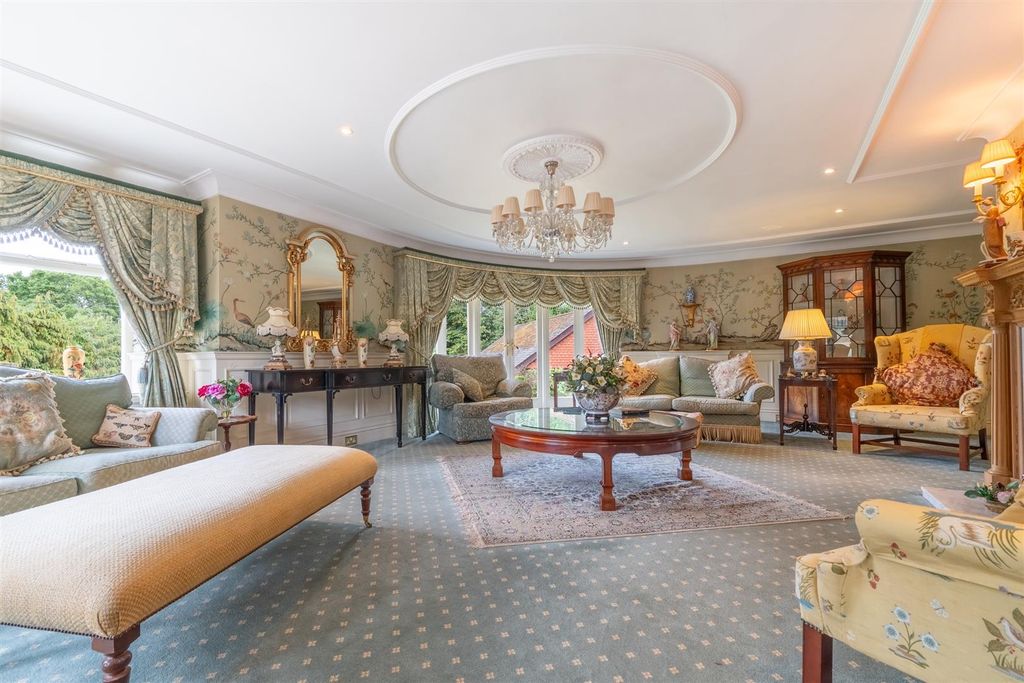 Property photo 3 of 34