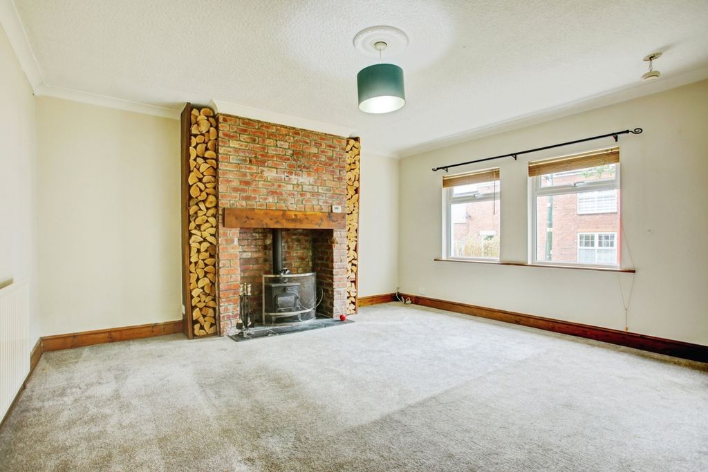 Property photo 2 of 13 Pbox-Img.Jpg