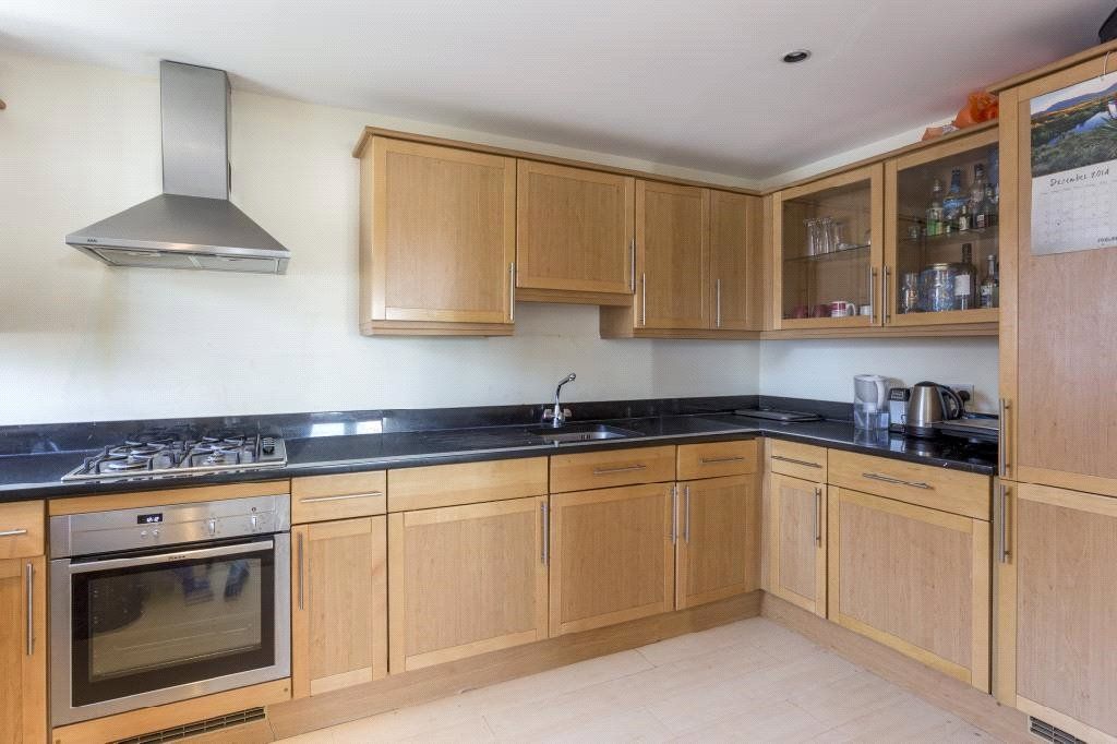 Property photo 2 of 6 Picture No. 31