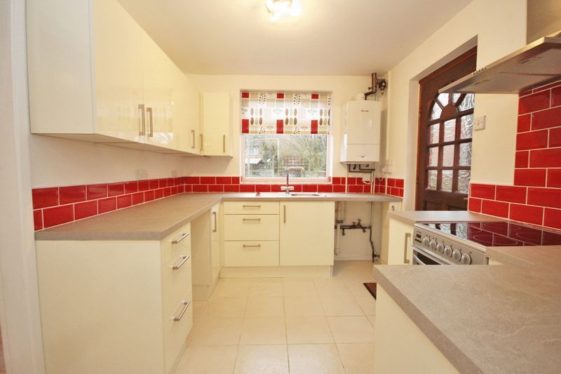 Property photo 2 of 12 Kitchen