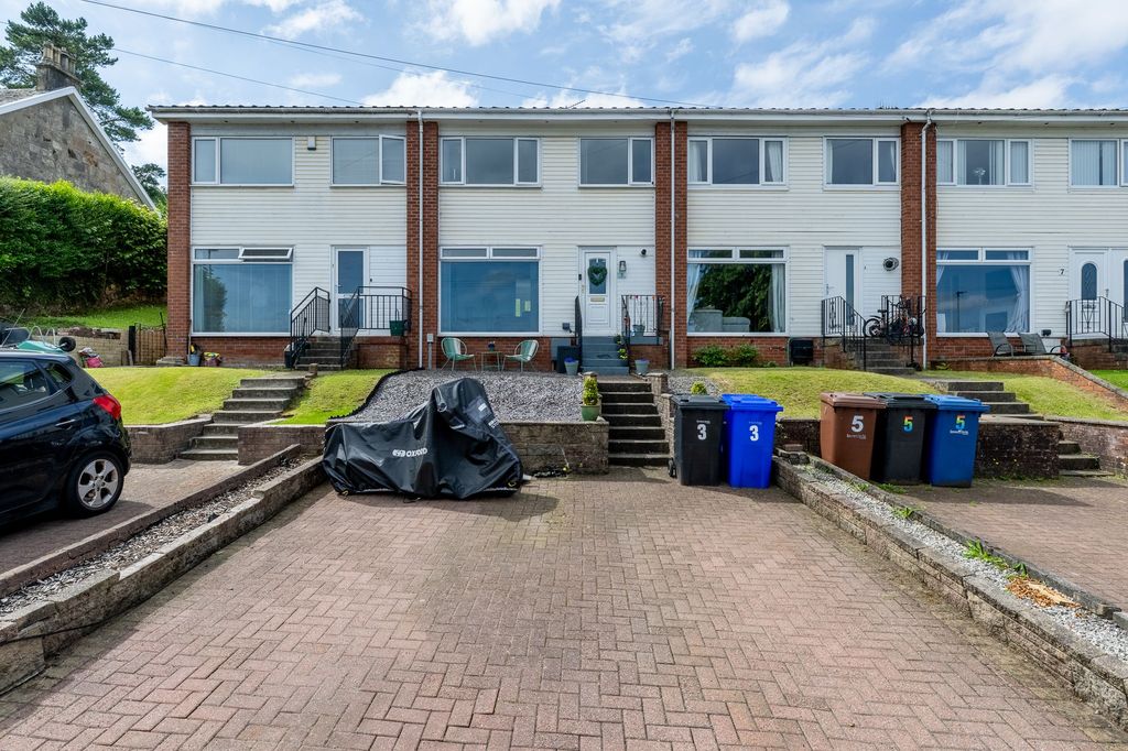 Property photo 3 of 31