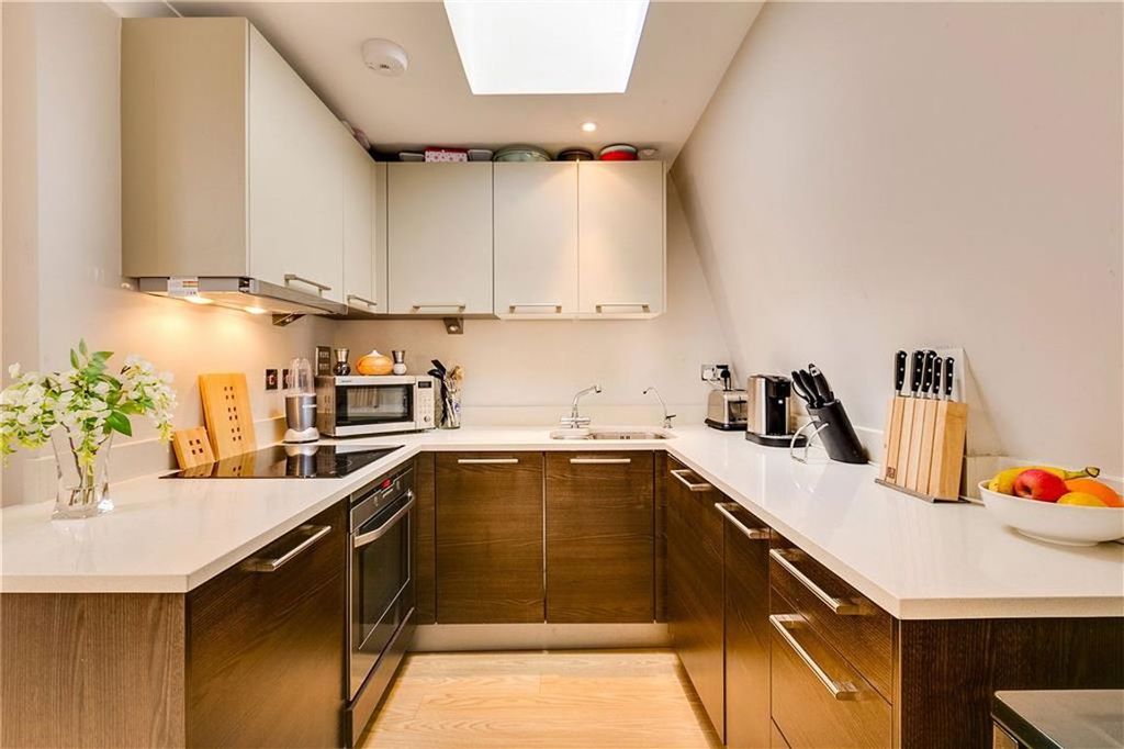 Property photo 3 of 6