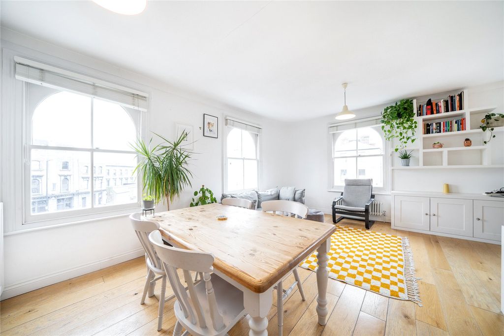 Property photo 2 of 11 Picture No. 08