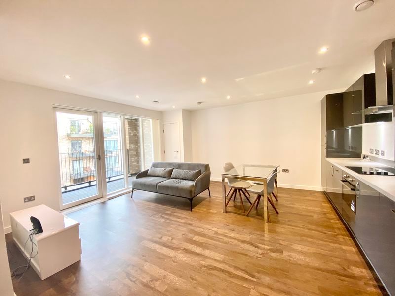 Property photo 2 of 9 Photo 2