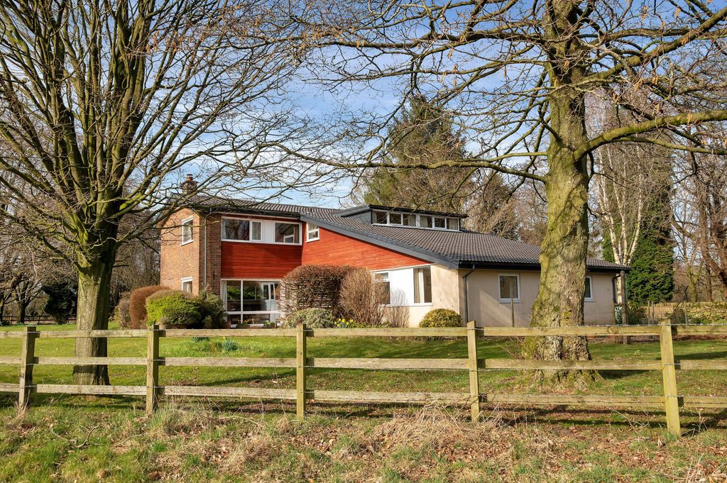 Property photo 3 of 16 Woodlands Farm