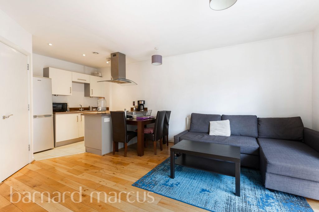 Property photo 3 of 9 Image