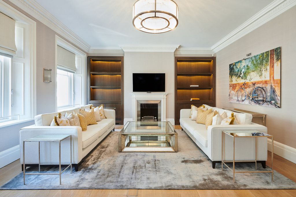 Property photo 3 of 23