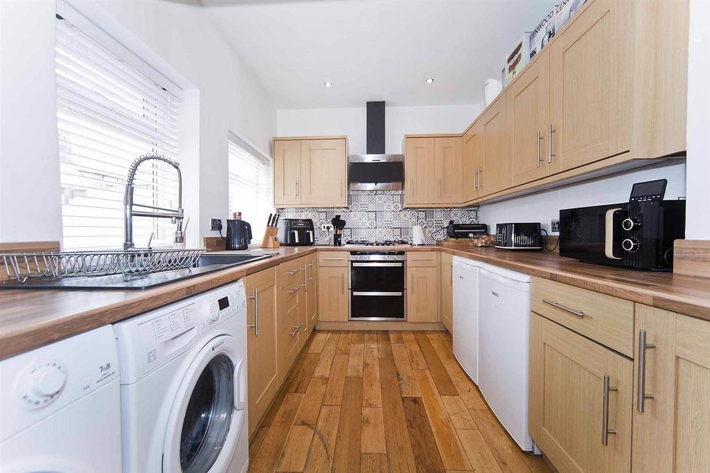 Property photo 3 of 16 Img_9195.Jpg