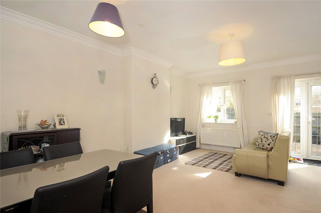 Property photo 3 of 12 Picture No. 21