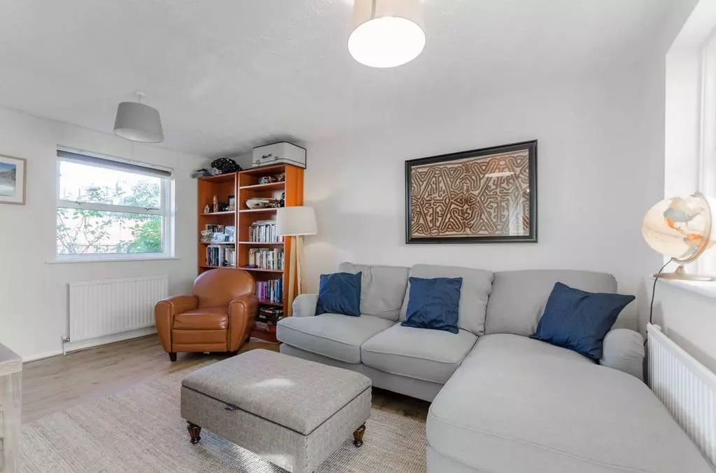 Property photo 3 of 15
