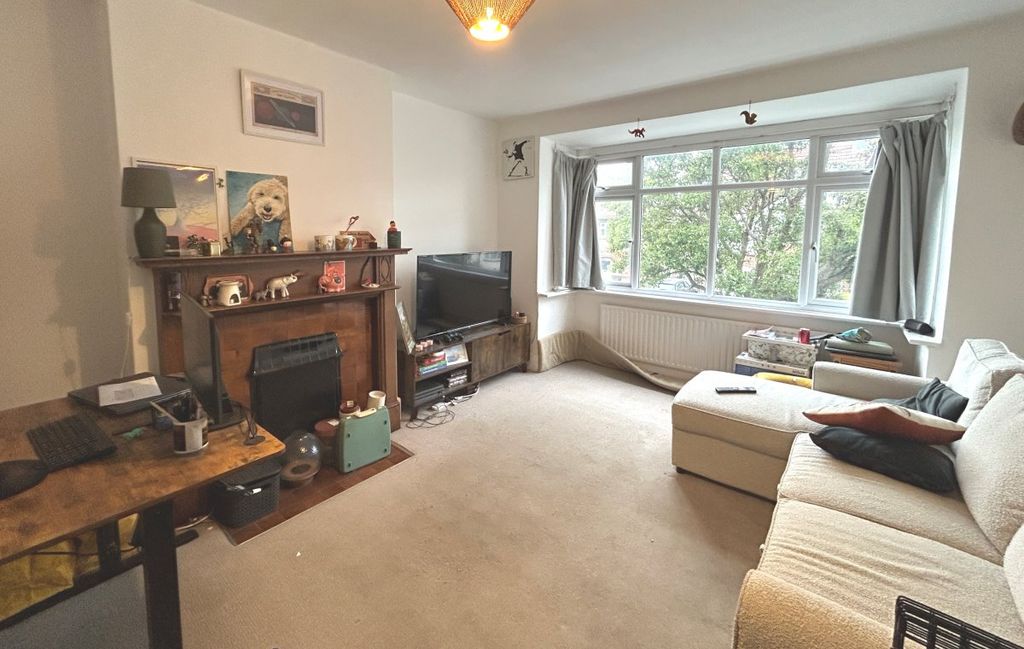 Property photo 2 of 5
