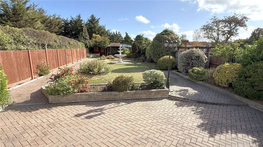 Property photo 3 of 22 Picture No. 03