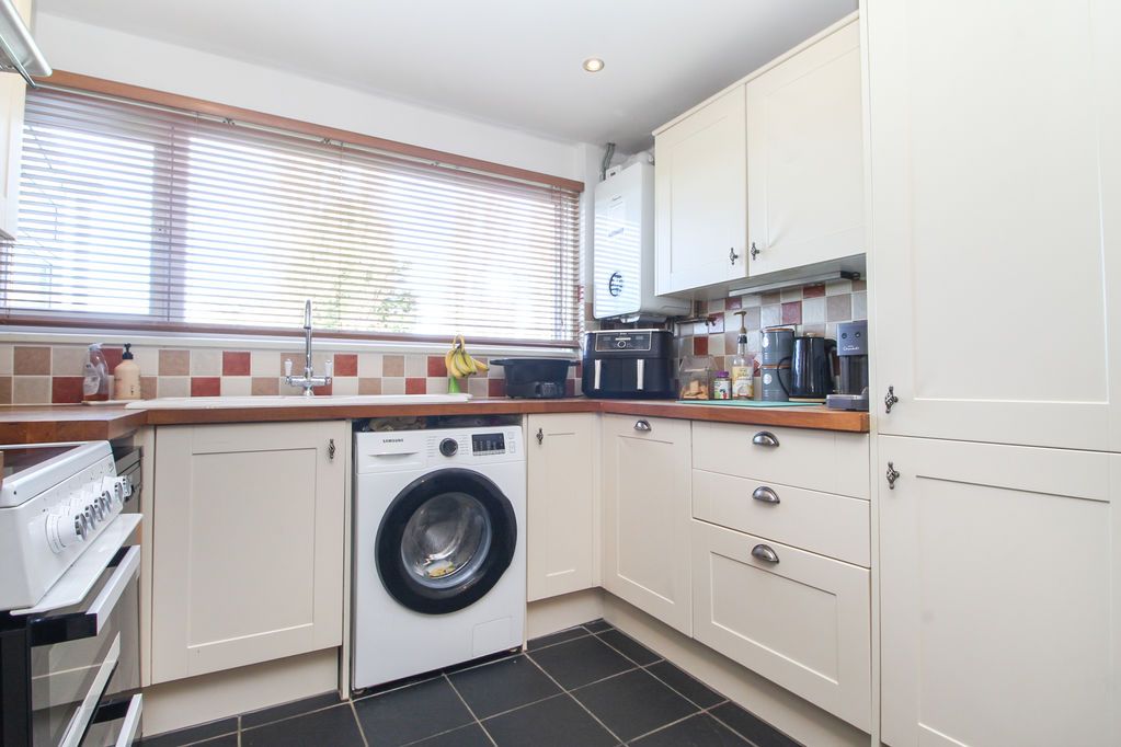 Property photo 2 of 18 Photo 17