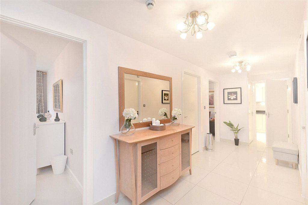 Property photo 3 of 9