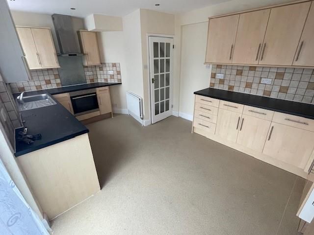 Property photo 3 of 10 7.Jpg