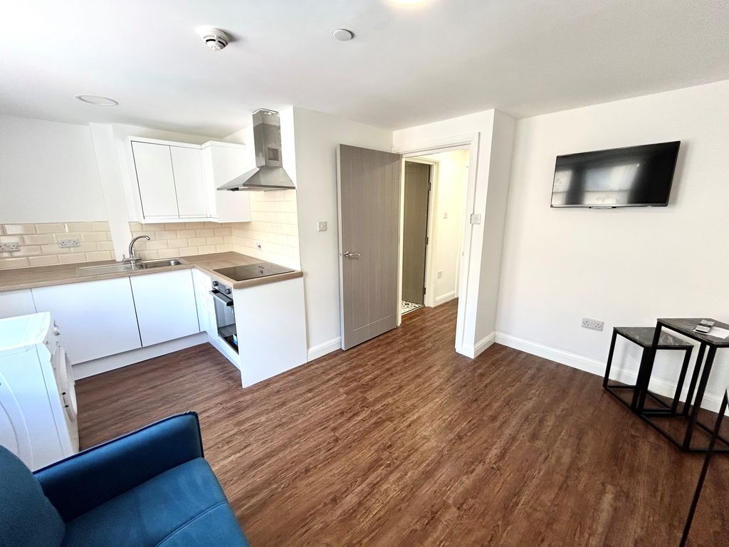 Property photo 2 of 8 Living Room